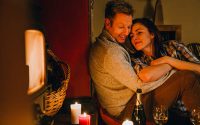 Date Night Ideas at Home With no Money